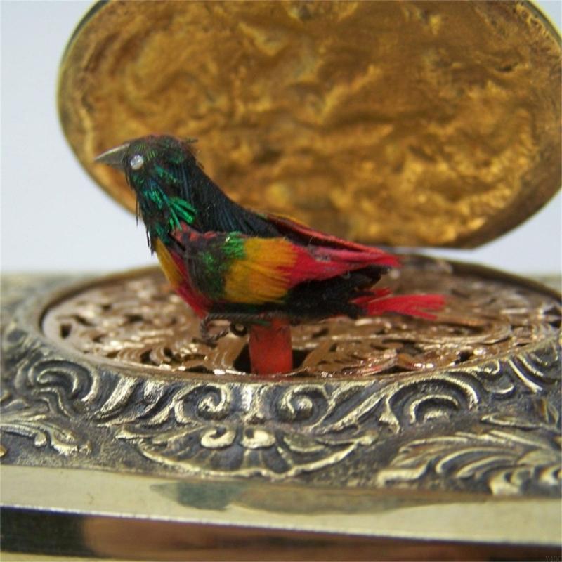 Musical Wind Up Bird Music Box - Snow Globe Musical 리뷰 및 가격