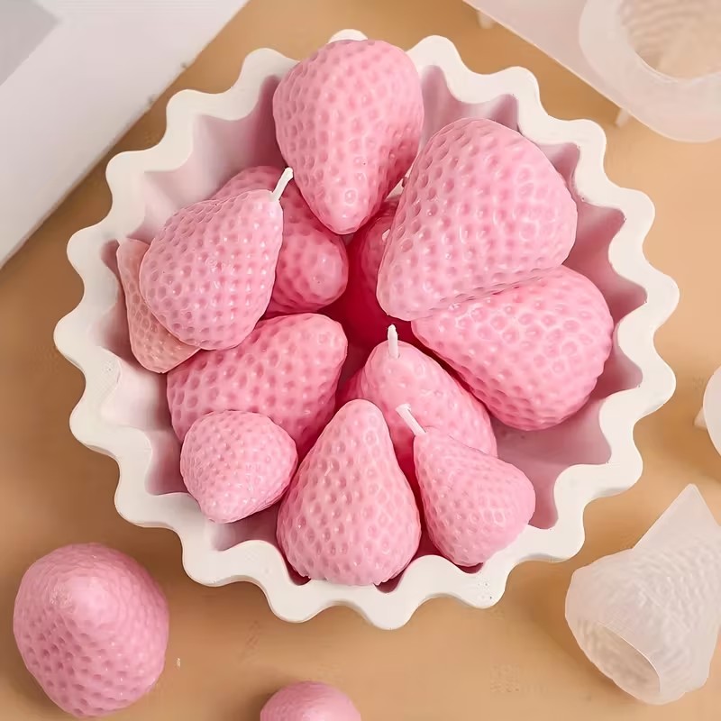 Strawberry Silicone Candle Mol - Holiday Candle Set 리뷰 및 가격
