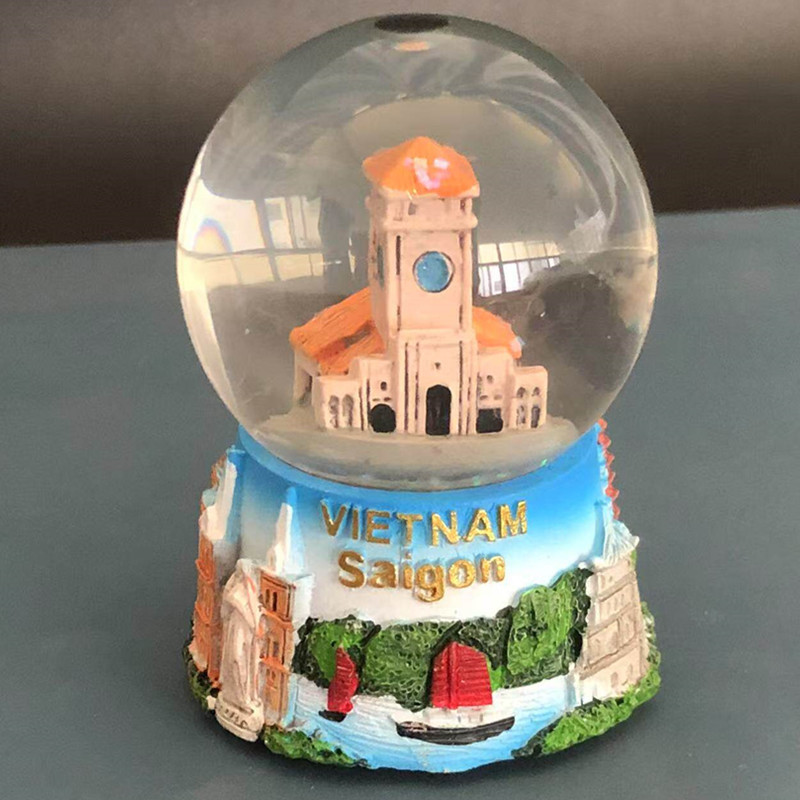 Exquisite Vietnamese Regional  - Snow Globe Musical 리뷰 및 가격