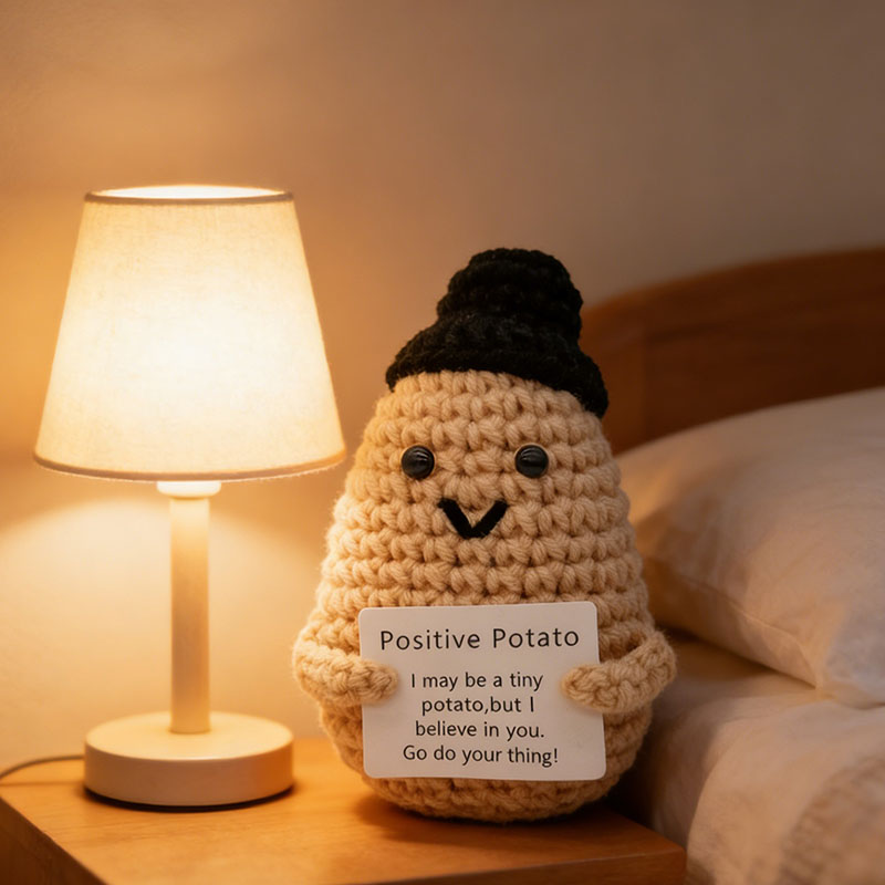 Cute Positive Potato Crochet D - Santa Hat Plush 리뷰 및 가격